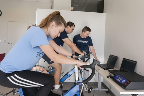 Two office workers solving a problem